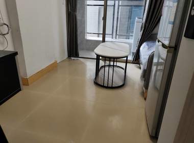 望岗杨村园一街20号 