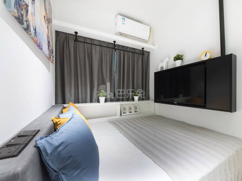 城家公寓深圳宝安中心店7045266卧室图1