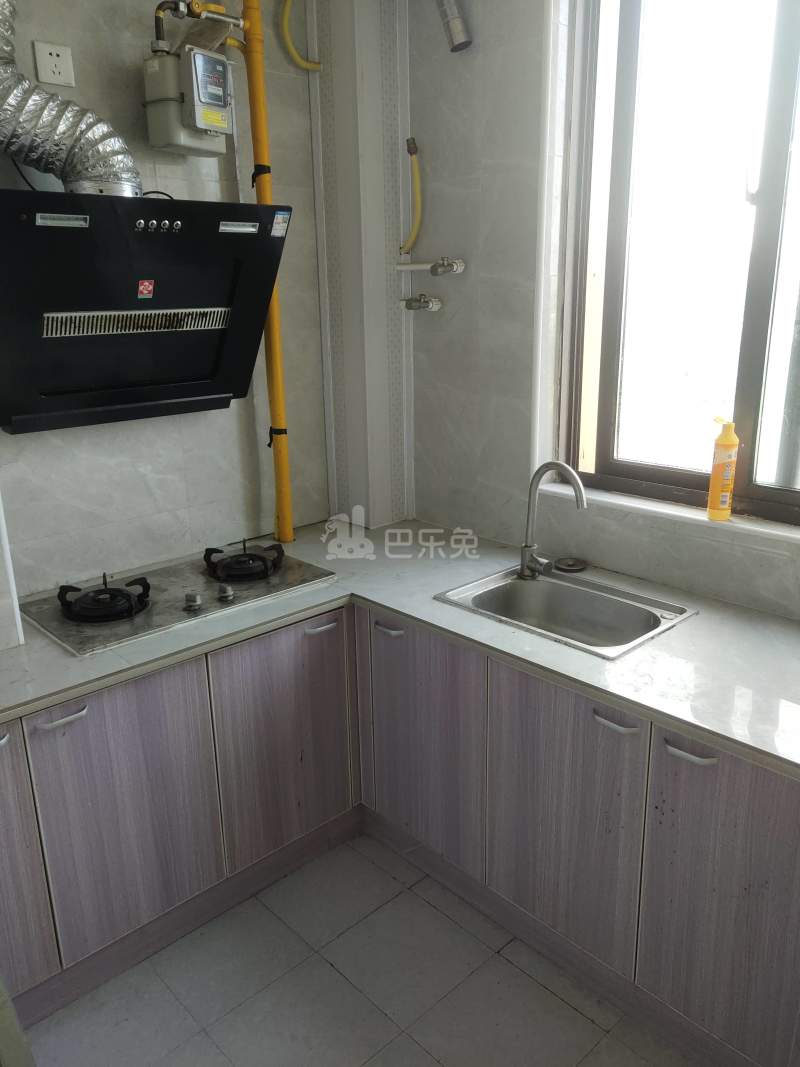 甬申金地城7049325厨房图6