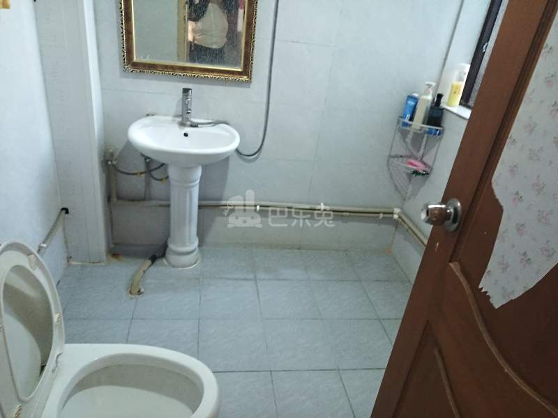 庐秀新苑西区（南埭路185弄）7053425卫生间图4