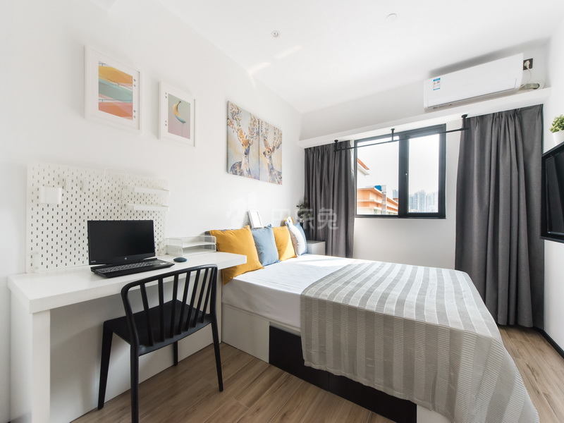 城家公寓深圳宝安中心店7062450卧室图0