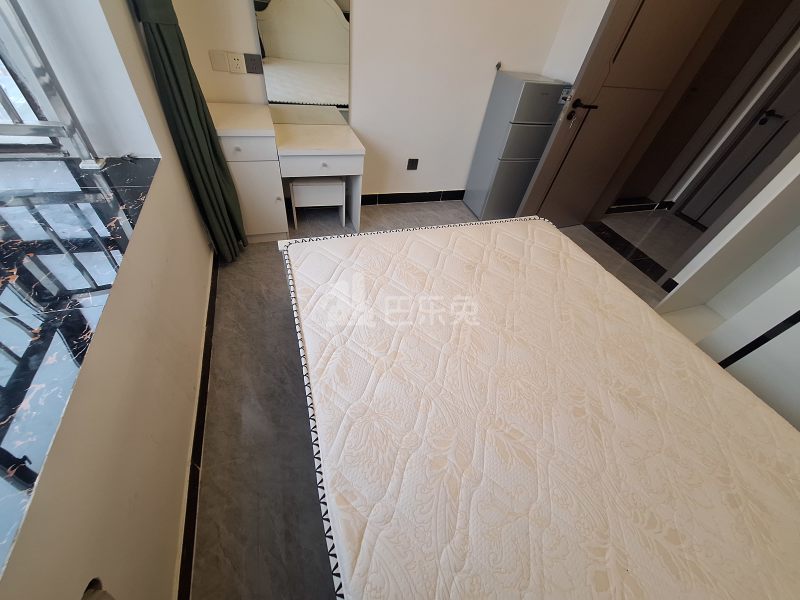 泰翔嘉苑7065175卧室图3