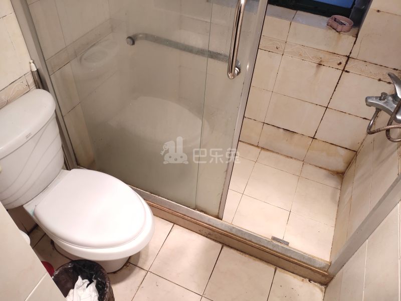 上海欣苑西班牙名园7084051卫生间图12