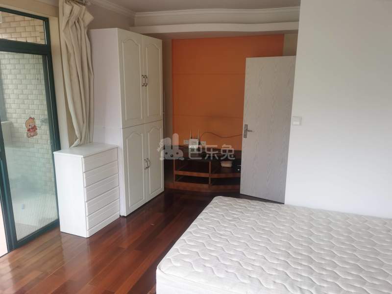 上海欣苑西班牙名园7084051卧室图5