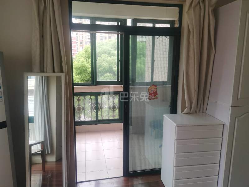 上海欣苑西班牙名园7084051卧室图1