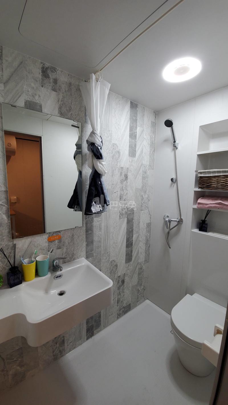 冠寓（长盛街一店）7101745卫生间图3