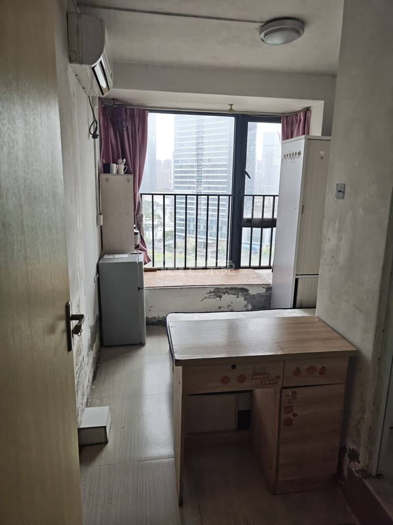 第5大道高发西岸花园7113686客厅图0