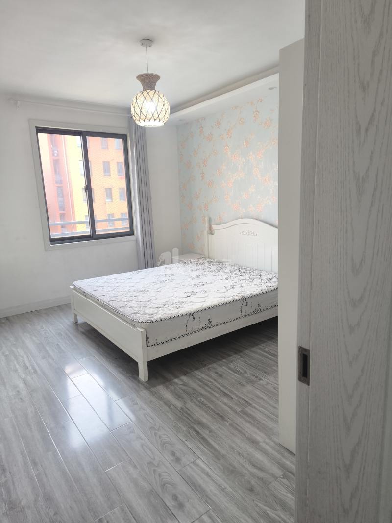 佘北家园紫荆苑7116742卧室图3