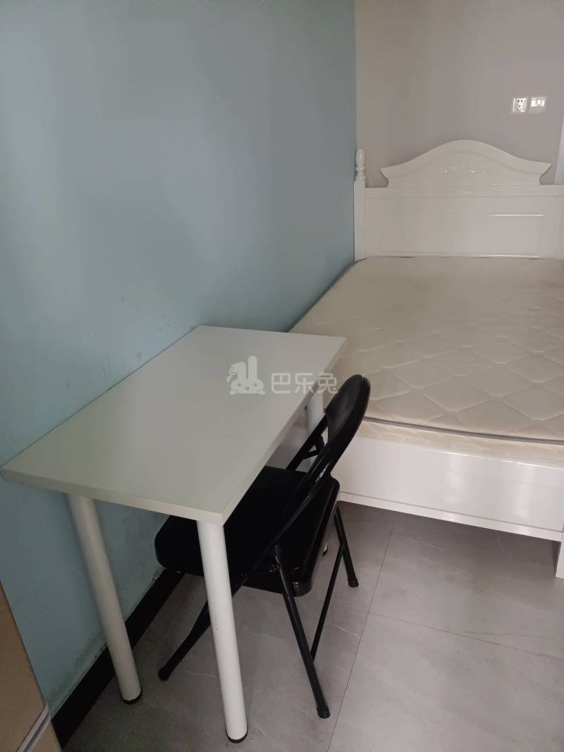 鹏健苑711601客厅图4