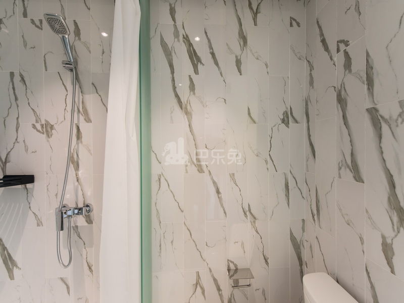 城家公寓深圳宝安中心店7123757卫生间图2