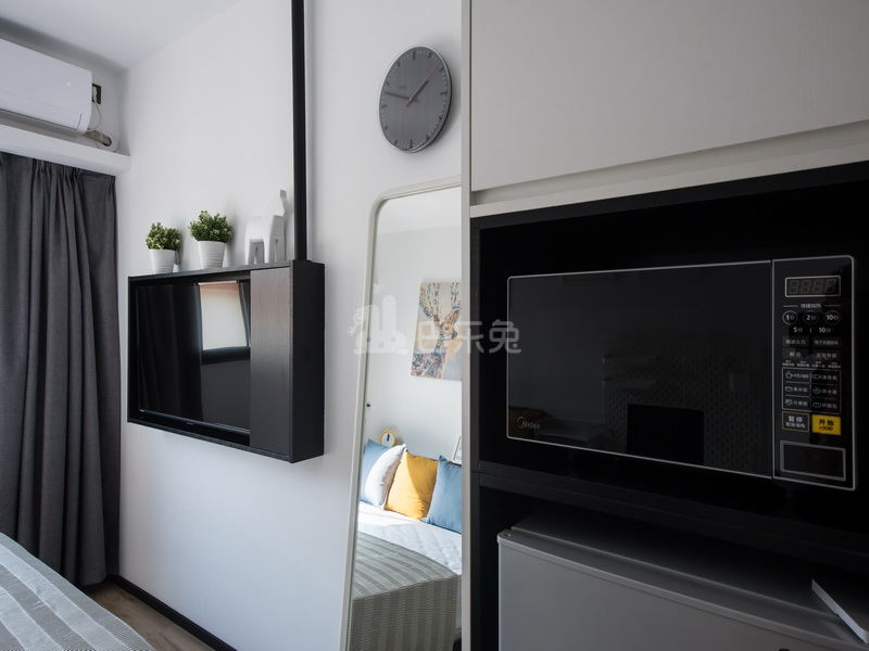 城家公寓深圳宝安中心店7123757卧室图1