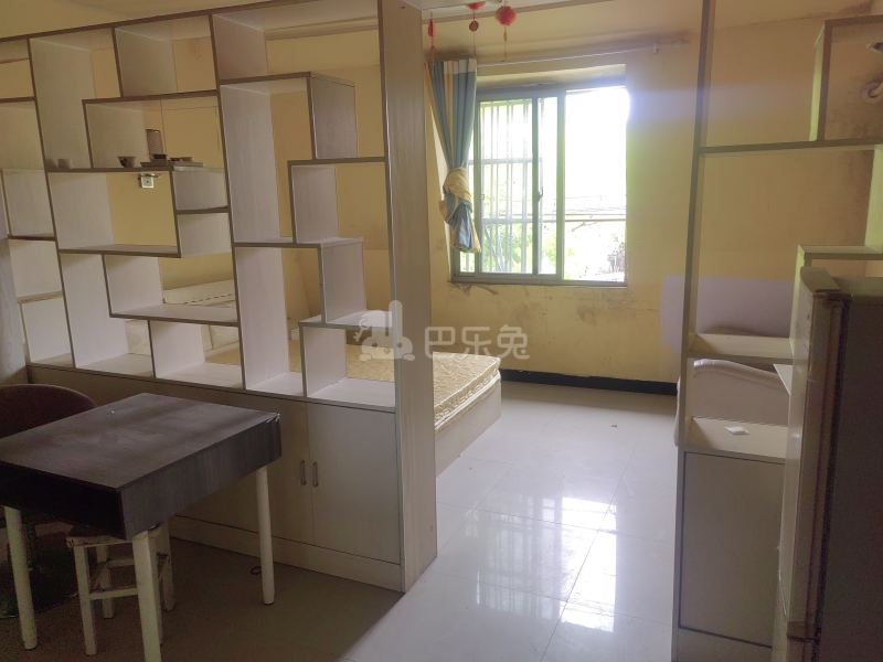 富锦路5380临（民房）7131680卧室图1