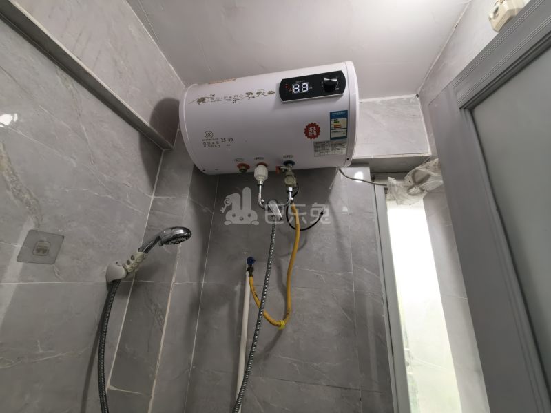 沙河荔园新村7157130卫生间图6