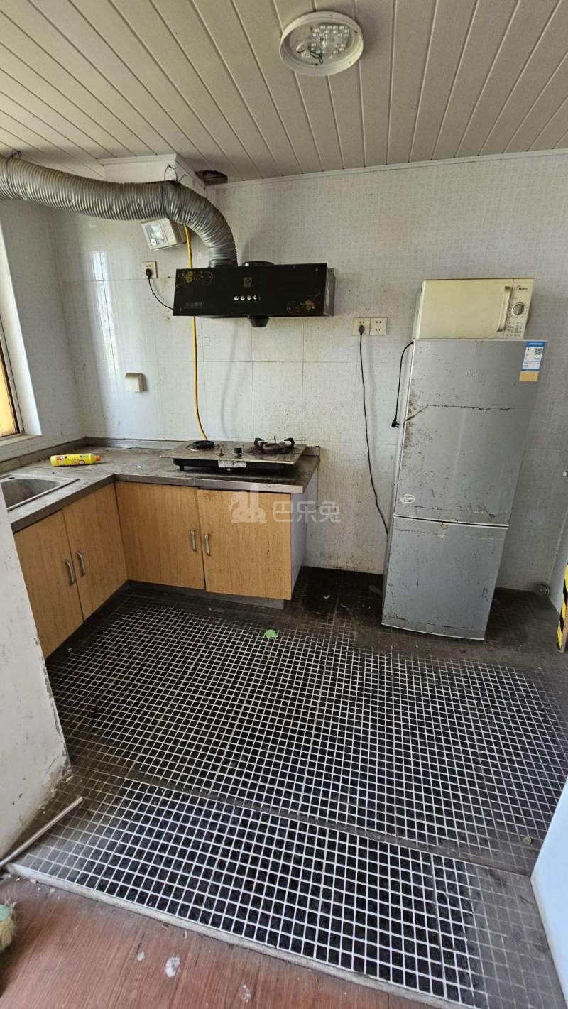 沁富佳苑北区7161668厨房图5