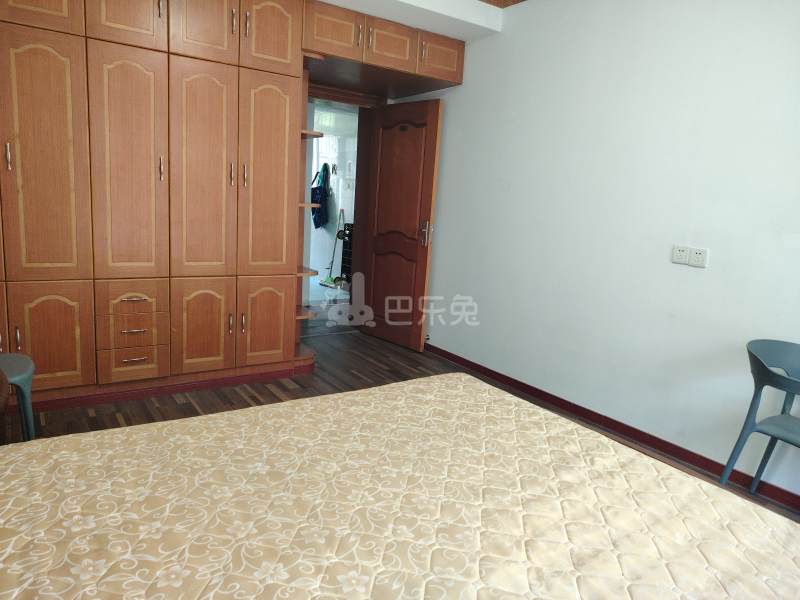 博泰景苑7164931卧室图2