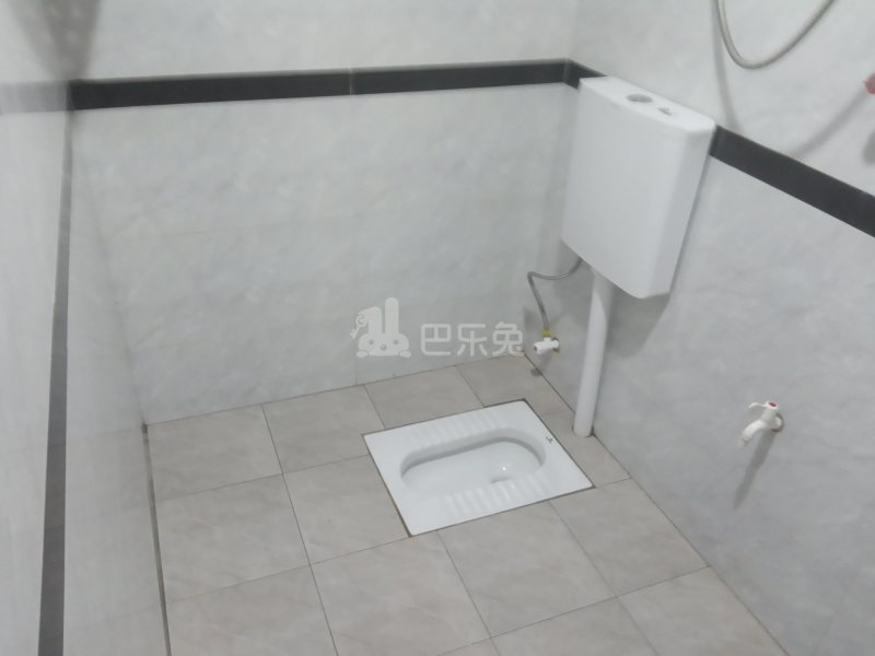 大成坊大街9-1号7167870卫生间图8