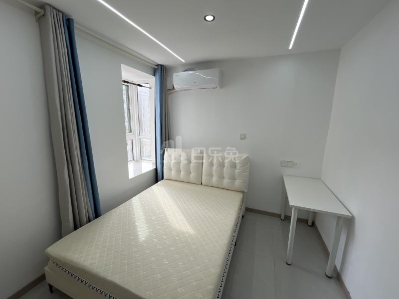 巷佳华苑3期7170167卧室图3