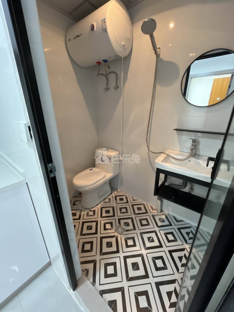 巷佳华苑3期7170167卫生间图5