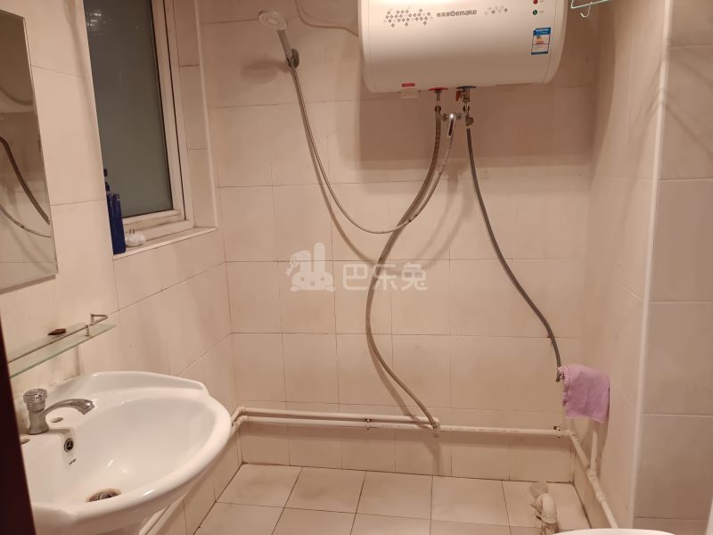 鹤沙航城东茗苑中区7199534卫生间图6