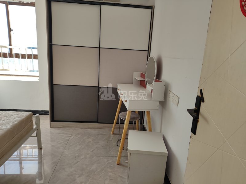 泰翔嘉苑7204305卧室图2