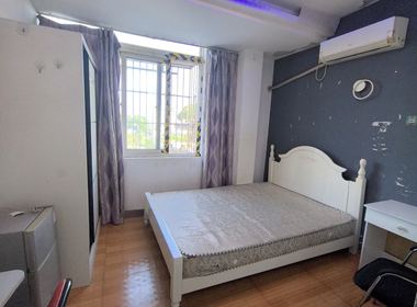 祝桥海派公寓 1室0厅1卫