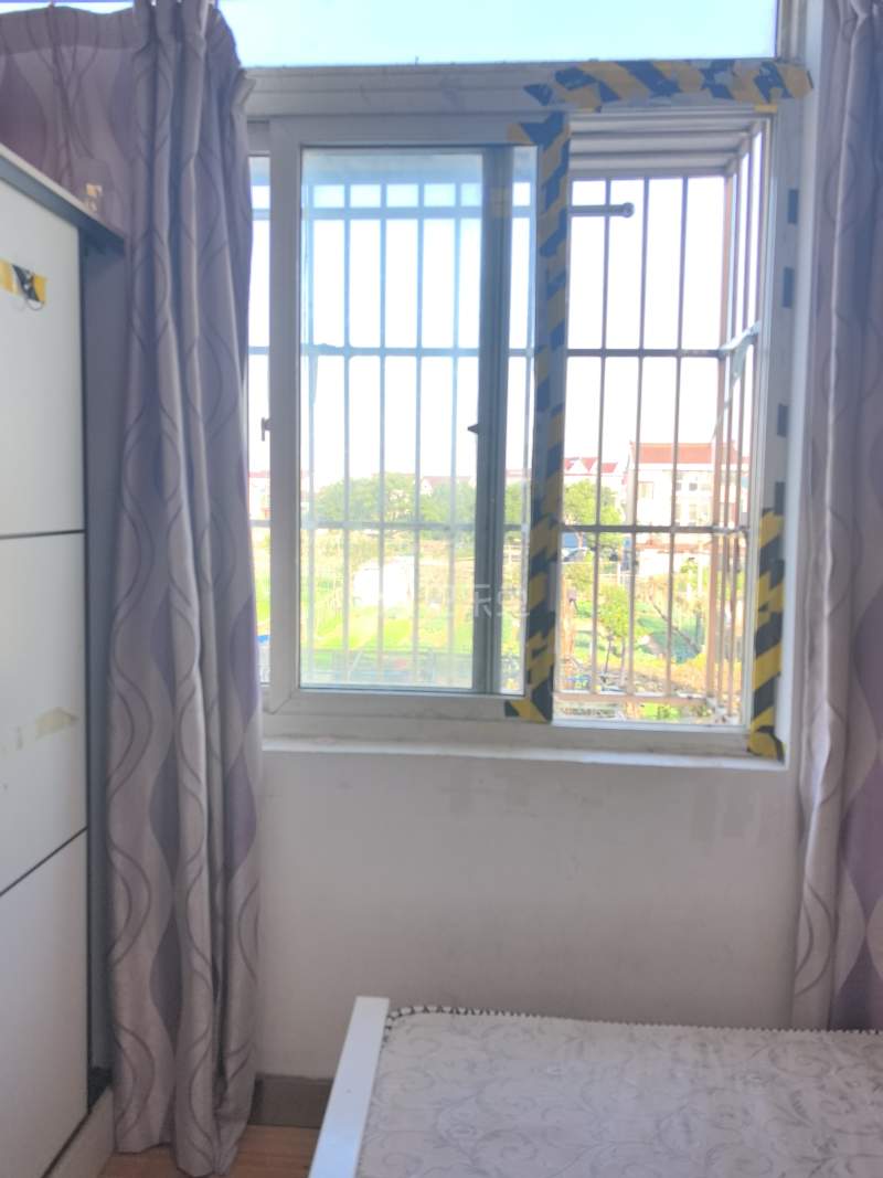 祝桥海派公寓7205035卧室窗户图7