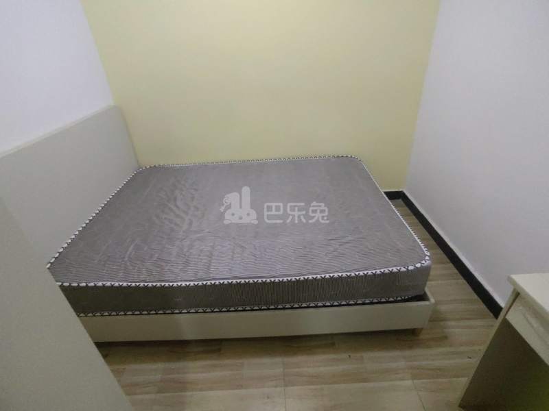 天河花园7221301卧室图3