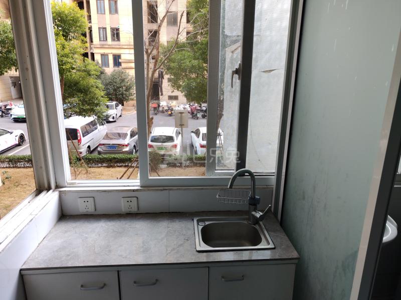 馨清佳苑7228583厨房图4