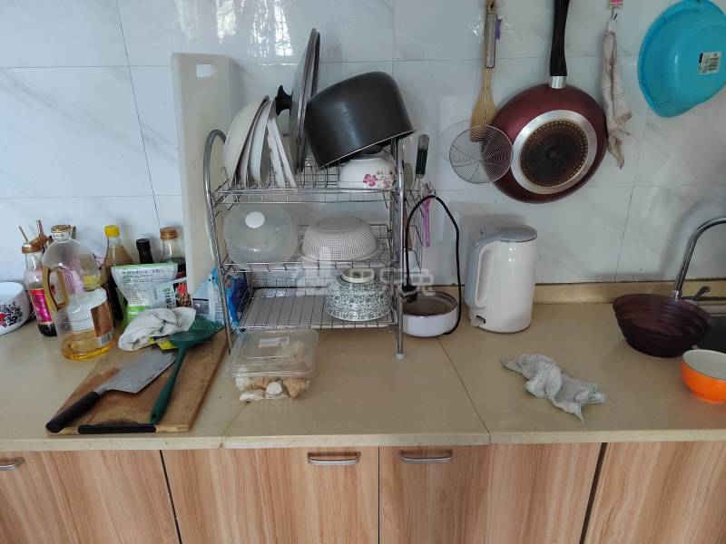 三灶路1450弄6547396厨房图4