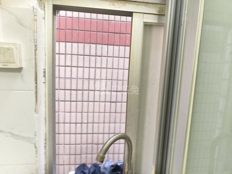 南山村7266616卧室窗户图6