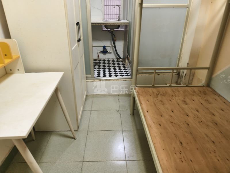 南山村7266616卧室图1