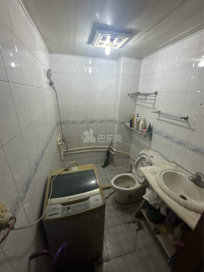 庆安苑（绥化路50弄）7293421卫生间图7