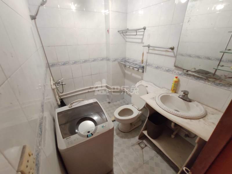 庆安苑（绥化路50弄）7293421卫生间图9