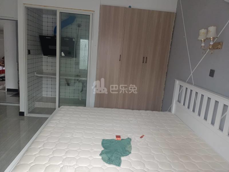 笋心路138号7296570卧室图3