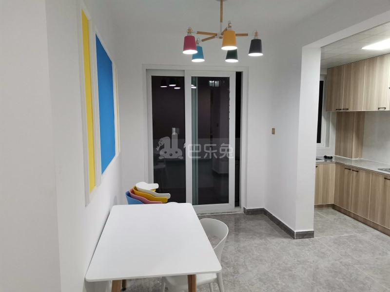 瑞和雅苑叁街区7298945客厅图5