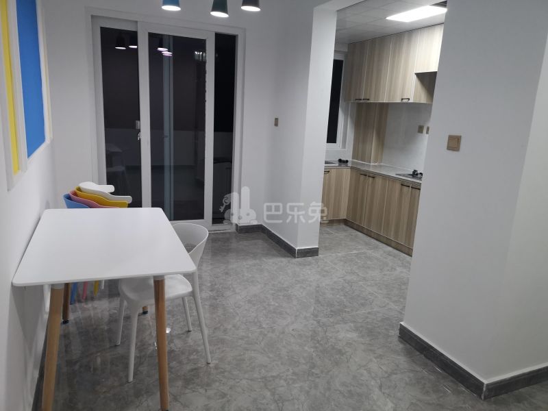 瑞和雅苑叁街区7298945客厅图4