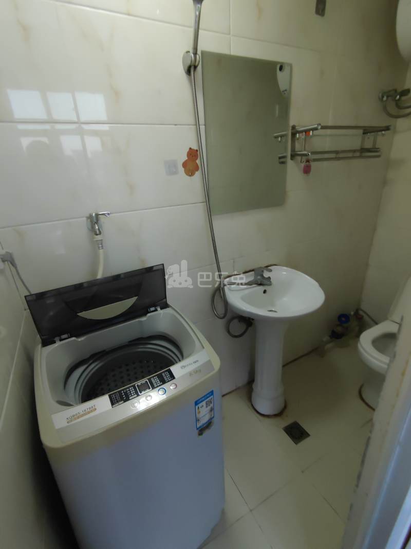 南园路165弄（民房）7312193卫生间图5