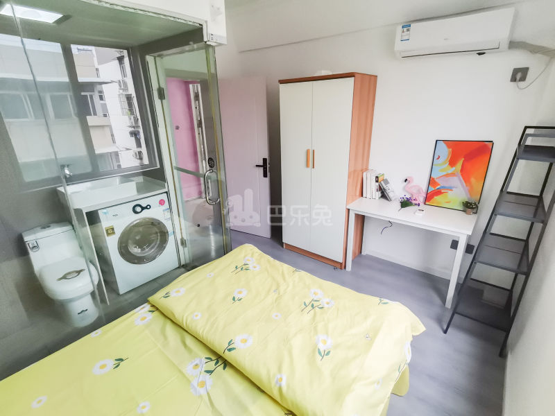 E+青年公寓越界梦幻城店7324986卧室图3