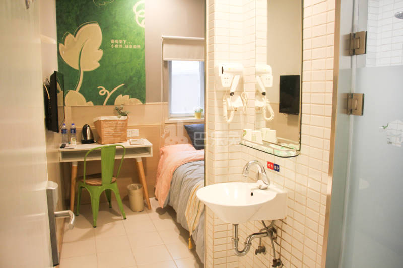 E+青年公寓红庙店7325031周边环境图5