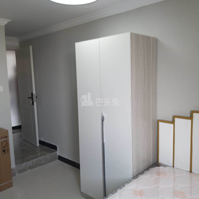 金桥中环大厦7326076卧室图0