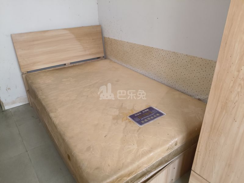 向南商业街4号7329418卧室图0