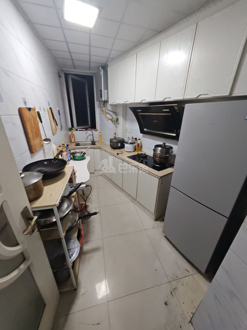 佘北家园富雅苑7340095厨房图5