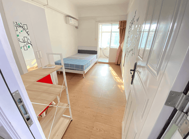 小屋公寓（25号） 1室0厅1卫