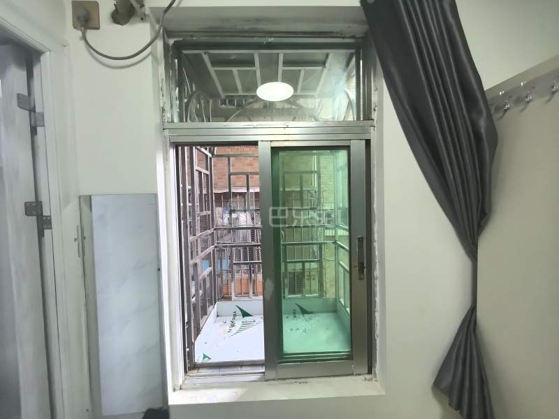 Z+house青年公寓（南山二店）7350240卧室窗户图9