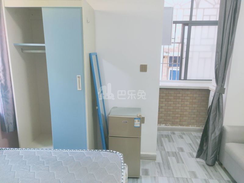 Z+house青年公寓（南山二店）7350246卧室图7