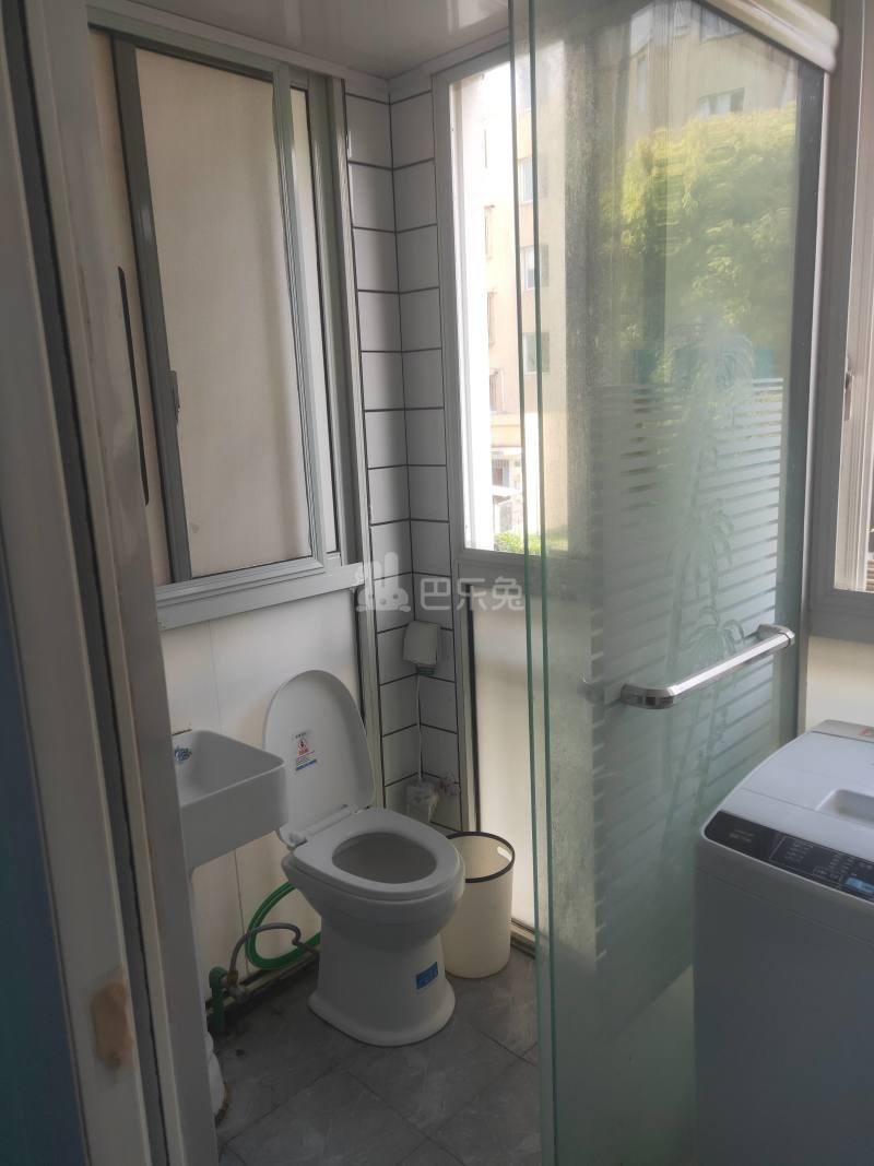 东方悦居7353611卫生间图5