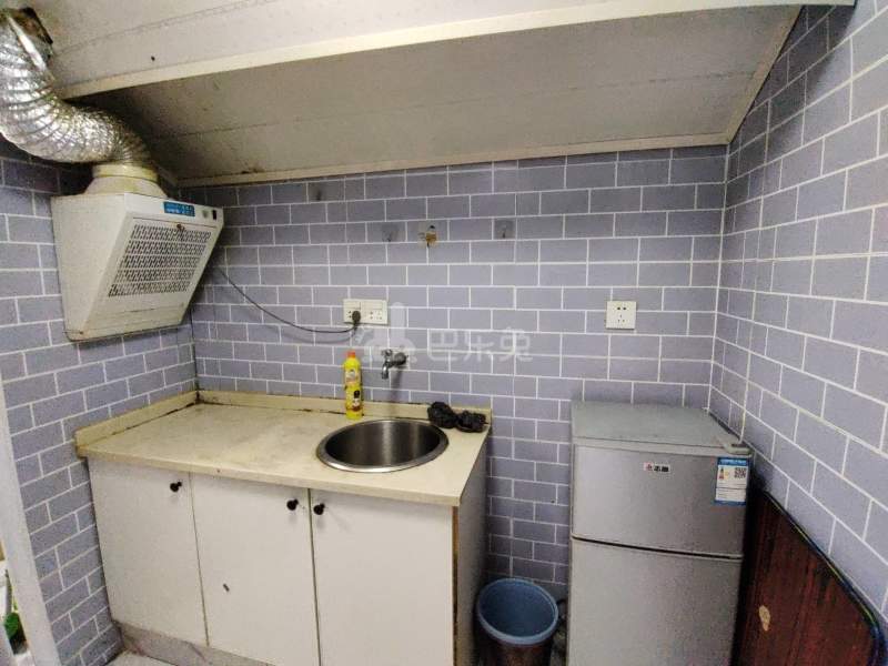 光辉村（民房）7374373厨房图4