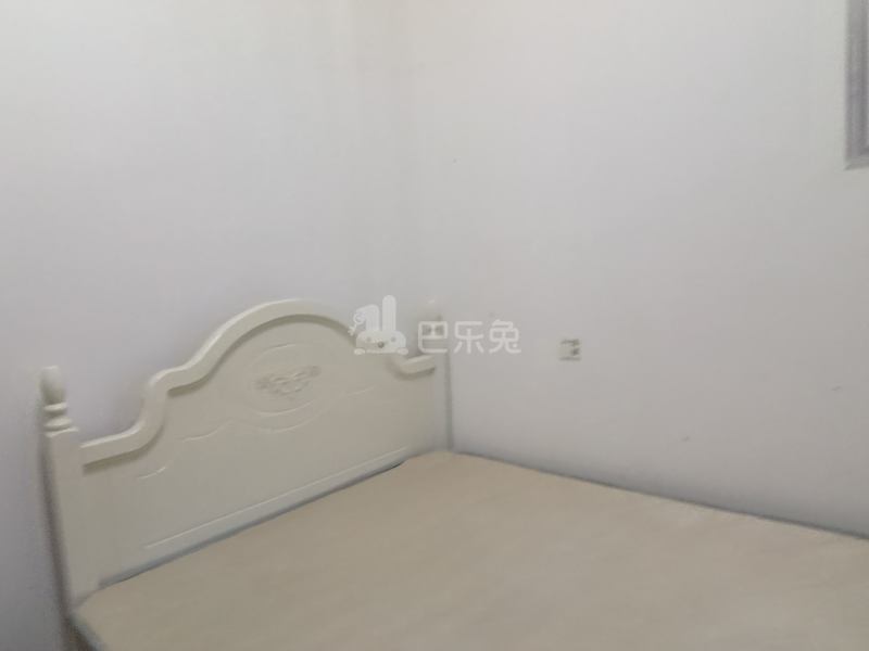 金昊丽苑7388339卧室图1