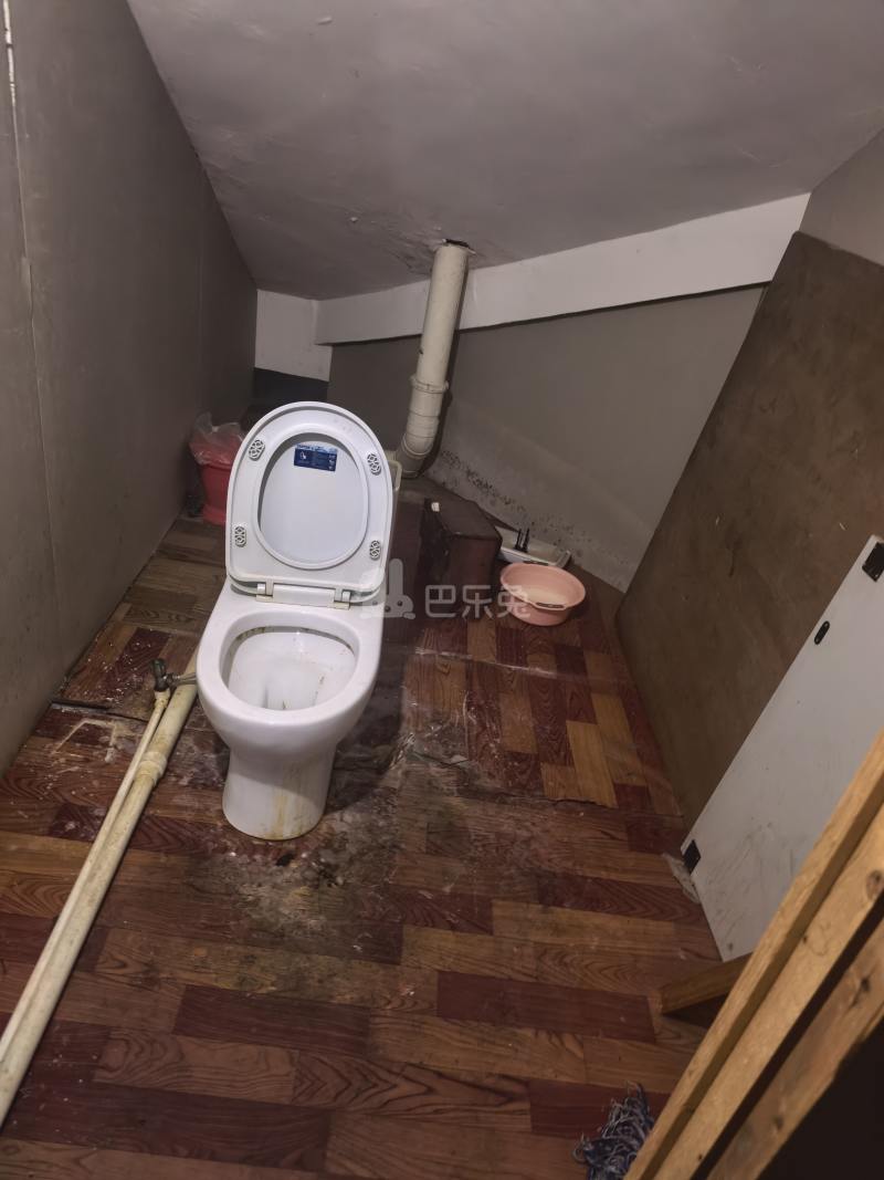 银兆公寓11149264卫生间图8