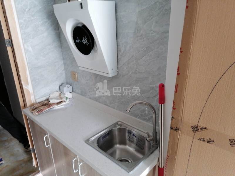 虞泽苑（鹏飞路51弄）7403232厨房图4